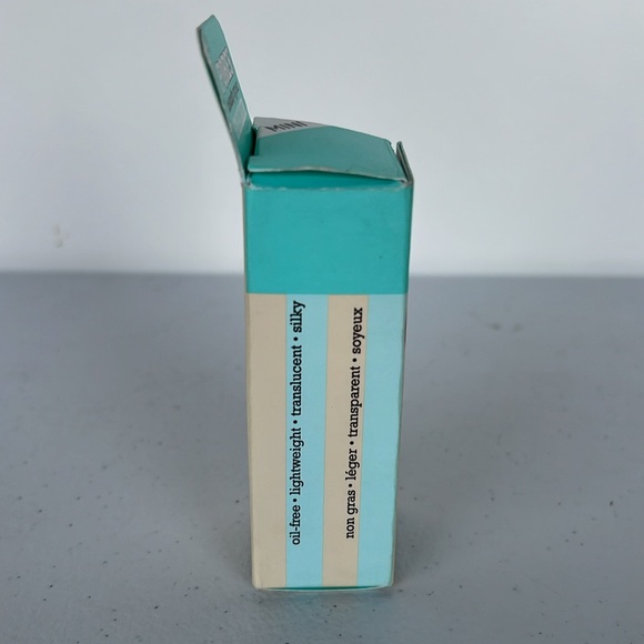 Benefit the pore fessional smoothing face primer 7.5 mL travel size pore primer - Picture 4 of 6